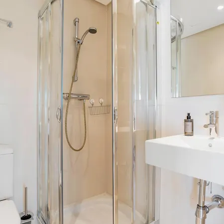 Luxury With Free Alcazaba Lagoon Access Apartamento Estepona