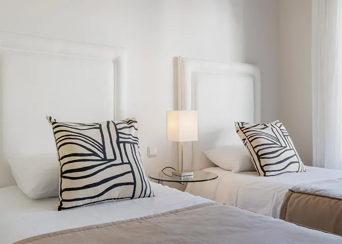 Luxury With Free Alcazaba Lagoon Access Apartamento *