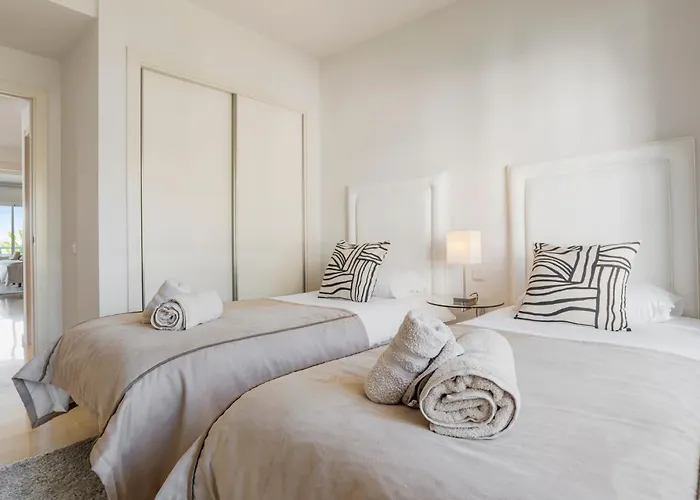 Apartamento Luxury With Free Alcazaba Lagoon Access *