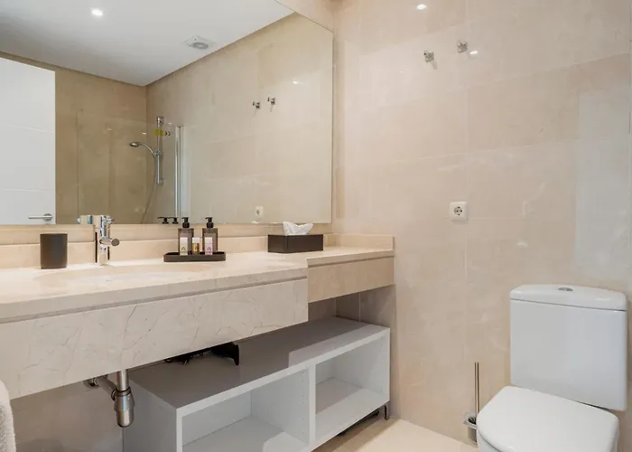 Apartamento Luxury With Free Alcazaba Lagoon Access Estepona