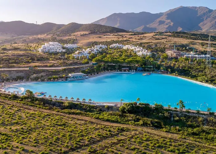 Luxury With Free Alcazaba Lagoon Access Apartamento *